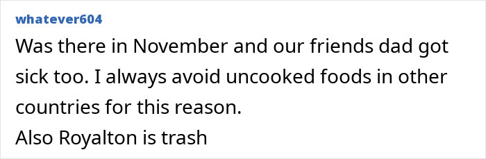 Text expressing dissatisfaction with food safety at a Cancun resort, citing sickness as a concern.