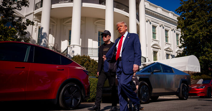 Trump Brands Musk A “Train Wreck” As He Mocks His “Ridiculous” Bid To Disrupt Two-Party U.S.