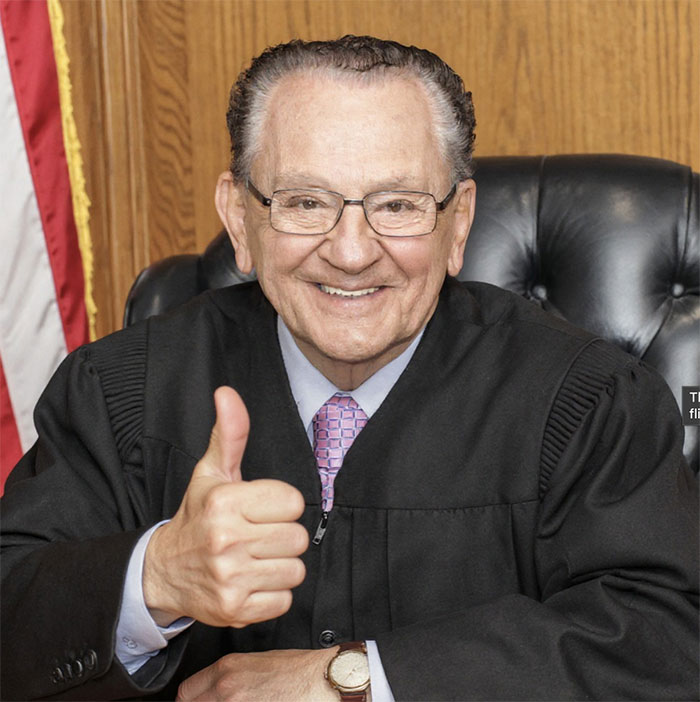 “Nicest Judge In The World” Frank Caprio Shared Heartfelt Final Message Hours Before Passing Away