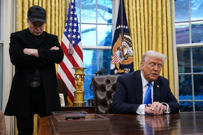 Donald Trump and Elon Musk in the Oval Office, captured during their reunion, engaged in conversation. Donald Trump and Elon Musk in the Oval Office, captured during their reunion, engaged in conversation.