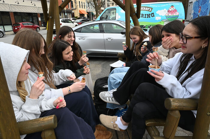 Group of young women enjoying ice cream together outdoors, capturing ChatGPT’s her vibes and how to keep it real online. Group of young women enjoying ice cream together outdoors, capturing ChatGPT’s her vibes and how to keep it real online.