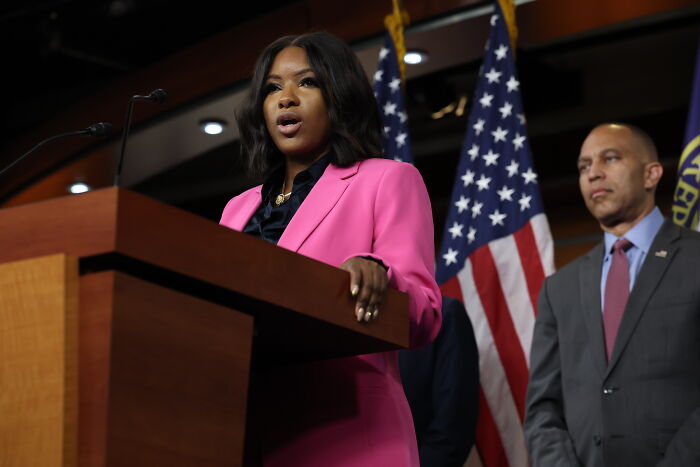 Donald Trump Appears To Confuse Dementia Test With IQ As He Challenges Dems To Beat His Score Donald Trump Appears To Confuse Dementia Test With IQ As He Challenges Dems To Beat His Score