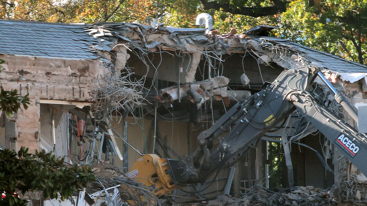 Demolition of historic East Wing underway as Trump advances with controversial ballroom construction project.