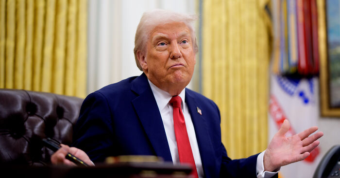 Trump Reverses Position And Urges GOP To Support Release Of Epstein Files