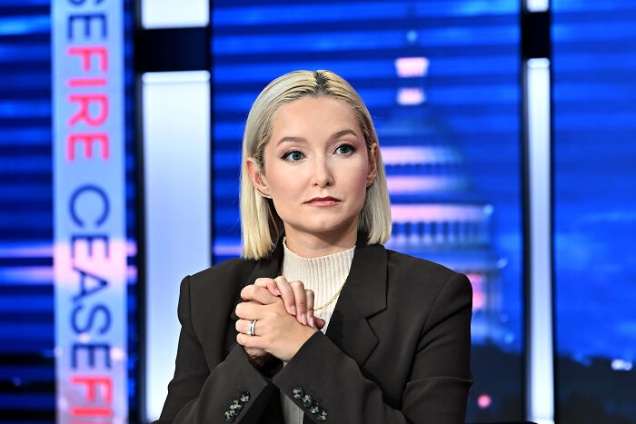 Trump Tells Reporter “Don’t Be Dramatic” When She Asks Him About Rising Holiday Costs Trump Tells Reporter “Don’t Be Dramatic” When She Asks Him About Rising Holiday Costs