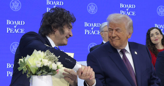 Trump Tries Power Handshake At Davos But Gets Upstaged By A Pair Of Shoes: “What Are Those?”